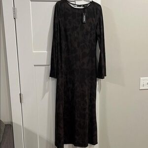Boohoo Dark Patterned Long Sleeve Dress